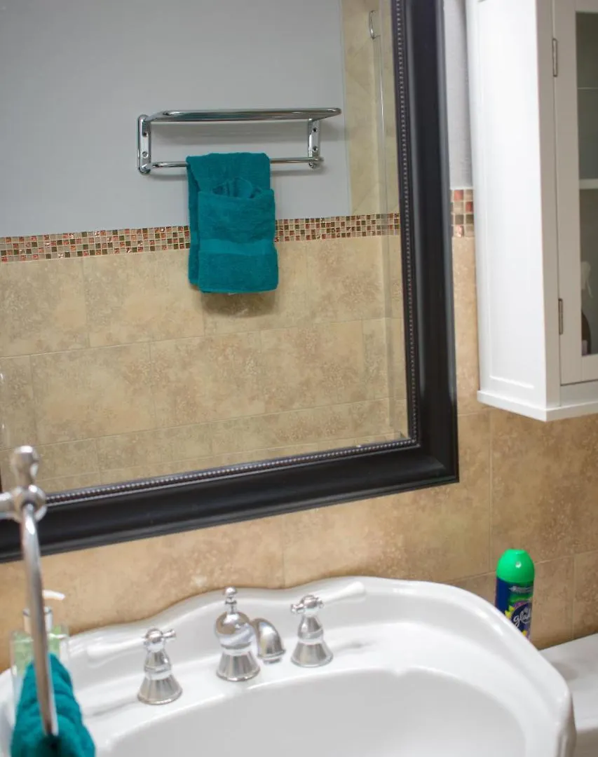 Casa Alexandria Guest Apartment Kingston